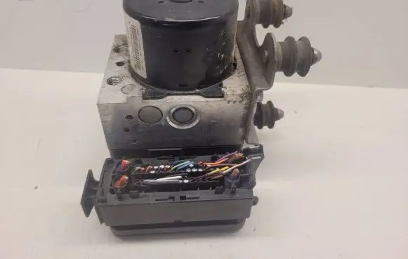 Audi Q7 4L ABS Pump 4L0614517E 10021200144 40816217007