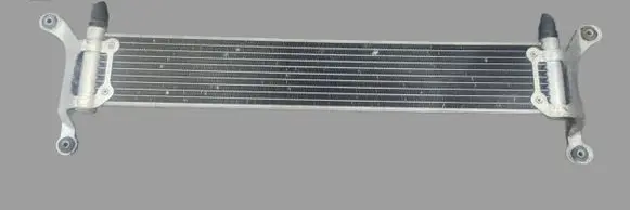 Audi Q7 4L Coolant radiator 7L6121212B
