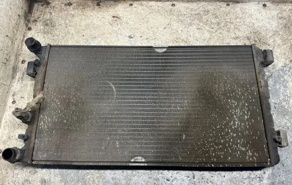 Volkswagen New Beetle Coolant radiator