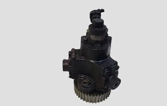 Opel Vectra C Fuel injection high pressure pump 0445010097 55193731