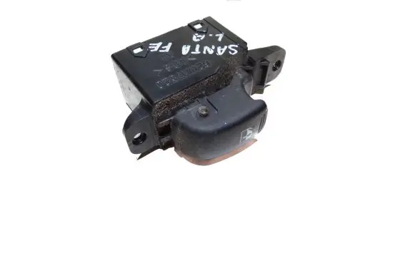 Hyundai Santa Fe Electric window control switch 935753C010