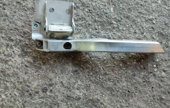BMW 5 GT F07 Radiator mount bracket 7186513 7207151 7211161