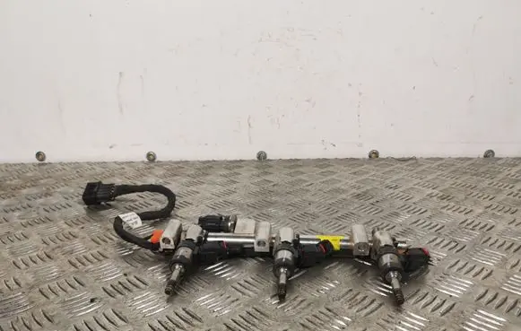 Hyundai Santa Fe Fuel injectors set 353403C552 353103C560
