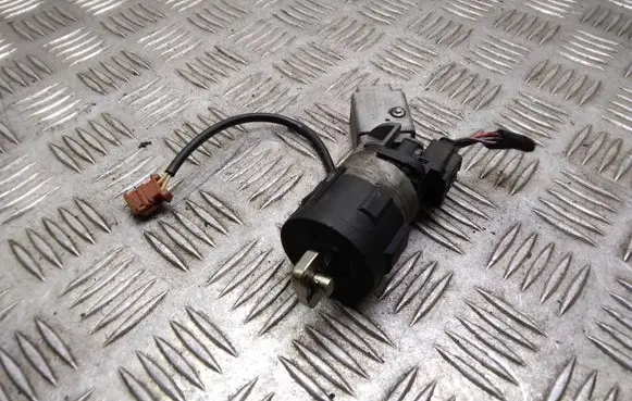 Peugeot 308 Ignition lock 36410600