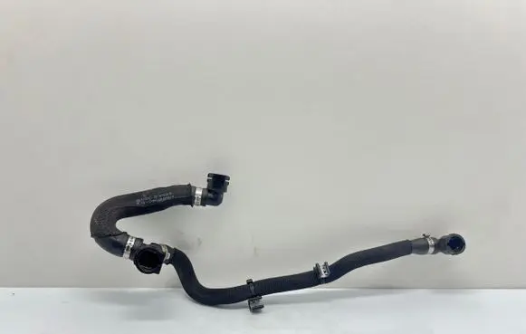 BMW 5 G30 G31 Engine coolant pipe/hose 8470041