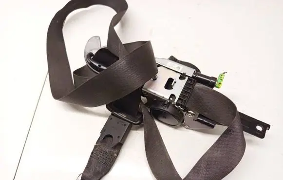 Hyundai Tucson IV NX4 Front seatbelt 0589P10021 67R0000