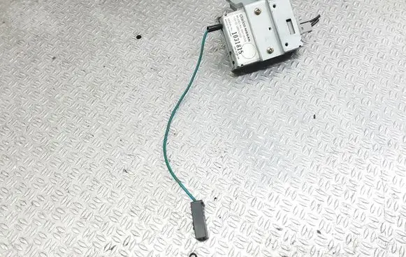 Nissan Pathfinder R51 Aerial antenna amplifier EN1165NA