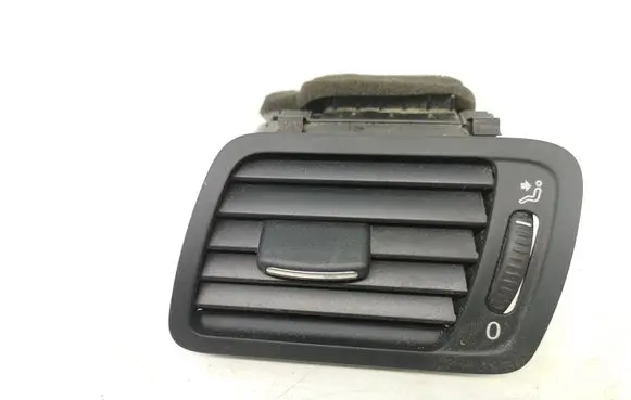 Volkswagen PASSAT B6 Dashboard side air vent grill/cover trim 3C1819701E