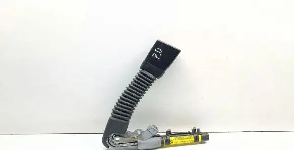 BMW X3 E83 Front seatbelt buckle 7073380 33027346