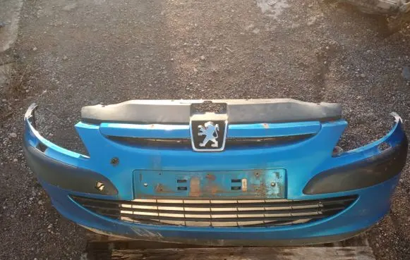 Peugeot 307 Front bumper