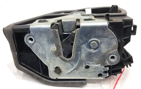 Mini Cooper Countryman R60 Rear door lock 7318417
