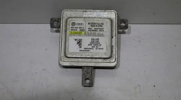 Audi A4 S4 B8 8K Headlight ballast module Xenon 8K0941597E 00592538 W003T22071