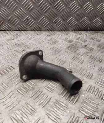 Engine coolant pipe/hose