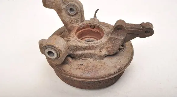 Dacia Duster Rear wheel hub spindle/knuckle 