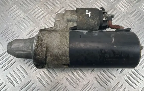Mercedes-Benz CLS C219 Starter motor A0061514101 20070617 0001115049