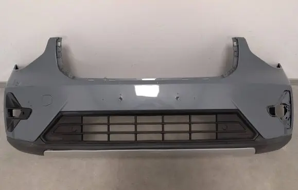 Volvo XC40 Front bumper 31690933
