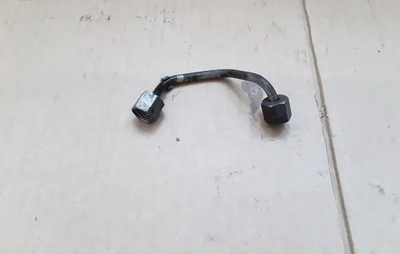 Citroen C-Crosser Fuel injector supply line/pipe Z947