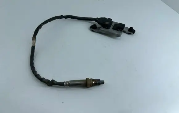 Audi A4 S4 B9 Lambda probe sensor 8W0907807B 150927001902 5WK97257
