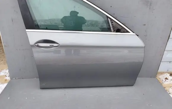 BMW 5 F10 F11 Front door 41009628754 9628754
