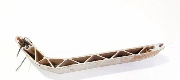 Engine mounting bracket