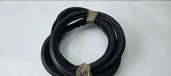 Land Rover Range Rover Evoque L551 Front door rubber seal