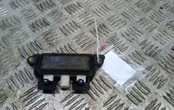 Tesla Model S Other switches/knobs/shifts 1007287-00-A