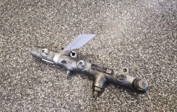 Audi A6 S6 C6 4F Fuel main line pipe 059130090K