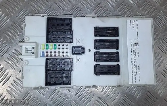 BMW 1 F20 F21 Engine control unit/module 9366409