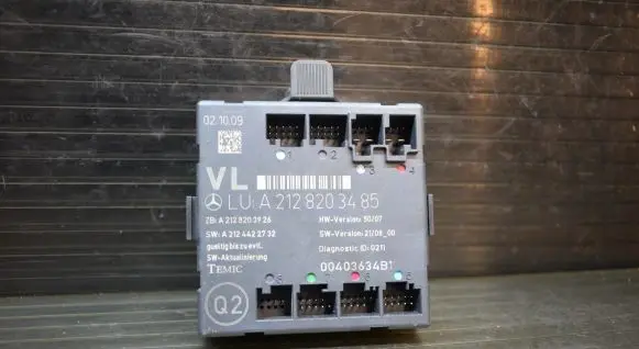 Mercedes-Benz E W212 Door control unit/module A2128203485
