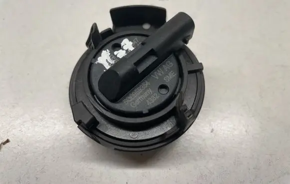 Volkswagen Golf VII Airbag deployment crash/impact sensor 5Q0959354