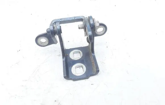 Opel Insignia A Rear door upper hinge ES03A046574