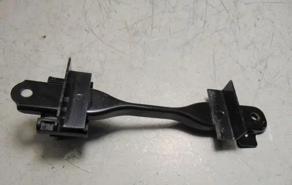 Toyota Verso-S Battery bracket 