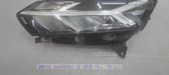Dacia Sandero III Headlight/headlamp 260607161R 20210719