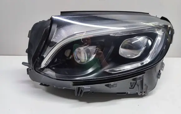 Mercedes-Benz GLC C253 Headlight/headlamp A2539065701
