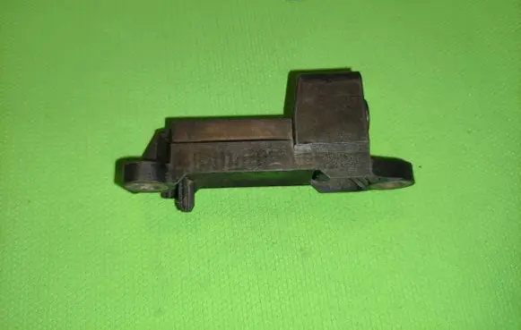 Audi A4 S4 B5 8D Airbag deployment crash/impact sensor 4B0959643B 023060B48JZZ 231100