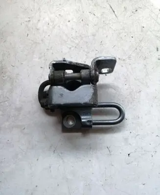 Volkswagen Golf VI Rear door lower hinge