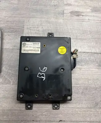 Phone control unit/module
