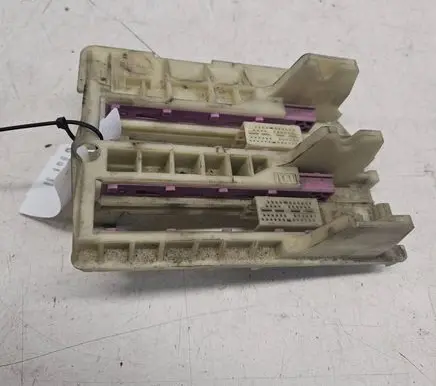 Volvo S70 V70 V70 XC Other engine bay part 1928403406