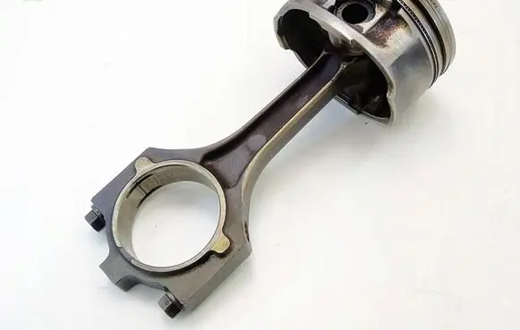 Jaguar MK II Piston with connecting rod 22290E