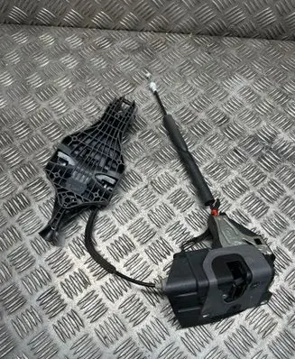 Land Rover Discovery Sport Front door lock GK72203A29FD C53041100 085553