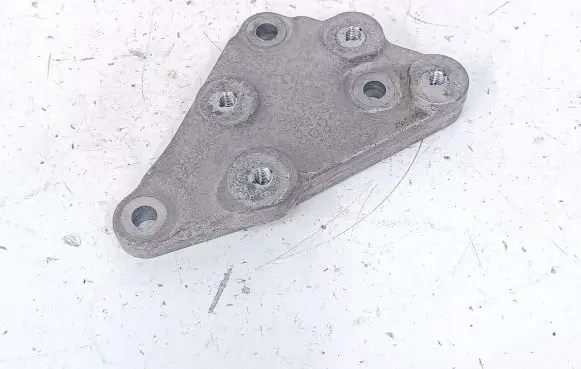 Buick Encore I Gearbox mounting bracket 95265893