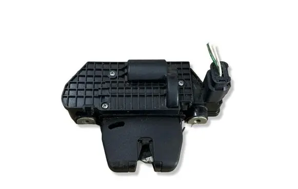 Peugeot 3008 I Tailgate/trunk/boot lock/catch/latch 9684648680