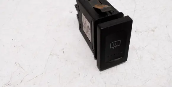 Volkswagen PASSAT B5 Windscreen/window heater switch 3B0959621C