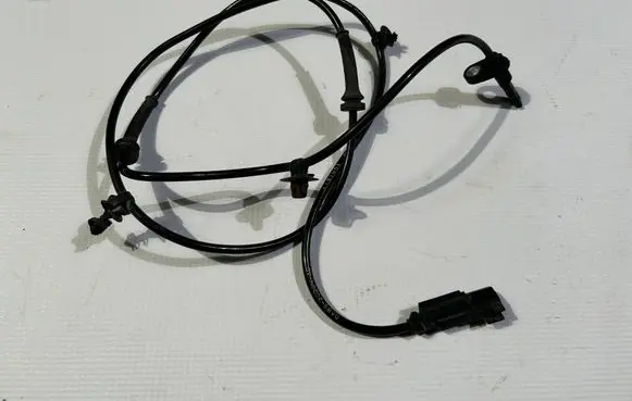 Ford Flex ABS brake wheel speed sensor da832c204ad