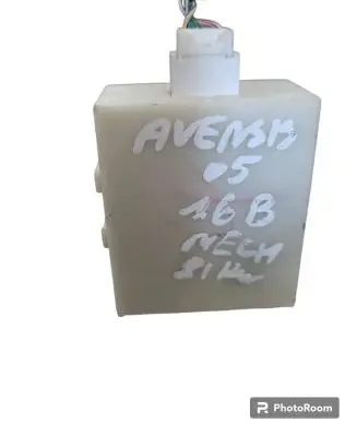 Toyota Avensis T250 Door control unit/module 89741-05070 8974105070