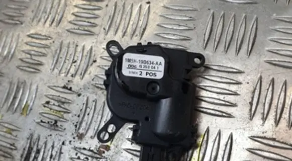 Ford Focus A/C air flow flap actuator/motor 13B634AA 13B634 1M5H19B634AA