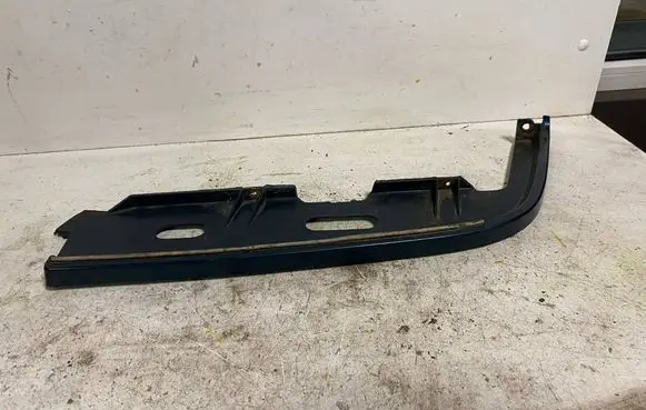 Cadillac STS Seville Under headlight/headlamp trim 3526417 20724173