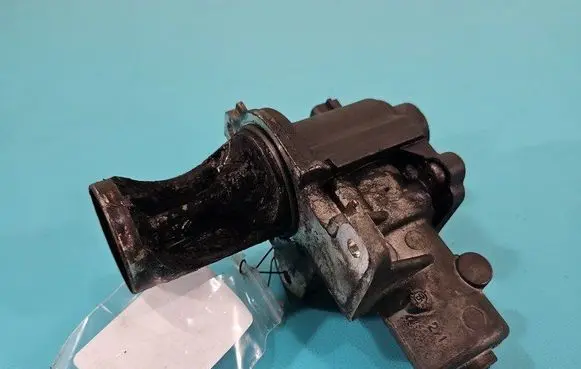 Audi A4 S4 B7 8E 8H EGR valve 038131501AD IMPRK1492545