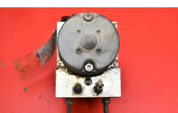 Toyota Yaris Verso ABS Pump 445100D011