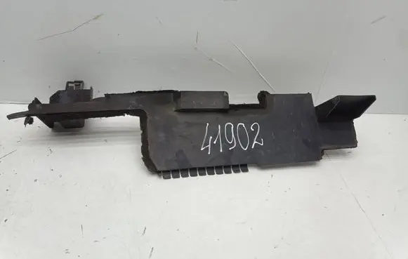 Infiniti Q50 Intercooler air guide/duct channel 4GC0A